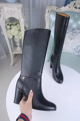 CHANEL Knee-high boots Lined with fur Women--024
